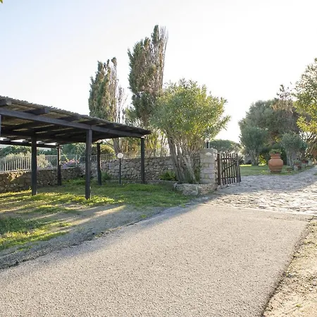 La Liccia Misia Санта-Тереза-Галлура